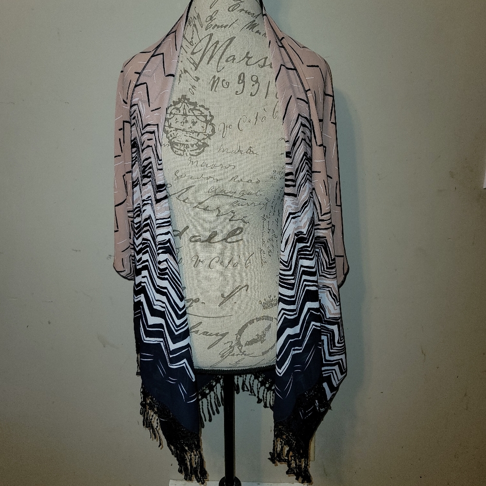 Women's Shall Shirt